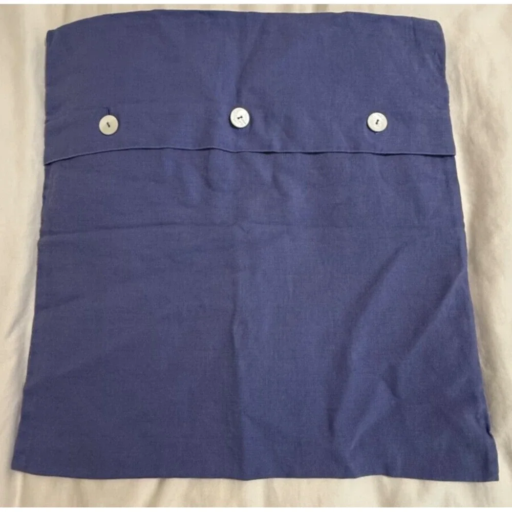 Pottery Barn 100% Linen Shams Purple White Shell Like Buttons 19